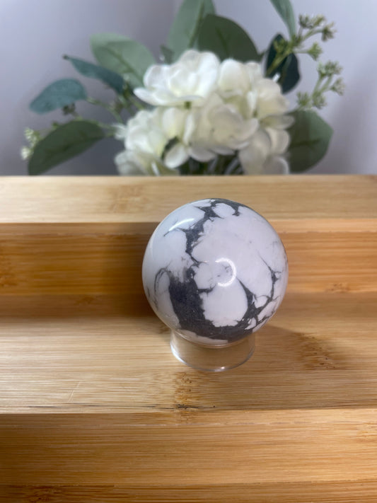 Howlite Sphere