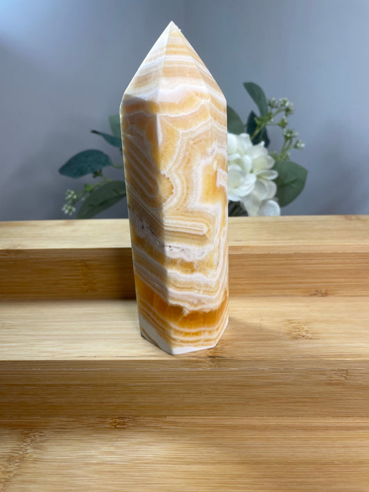 Yellow Banded Calcite Tower