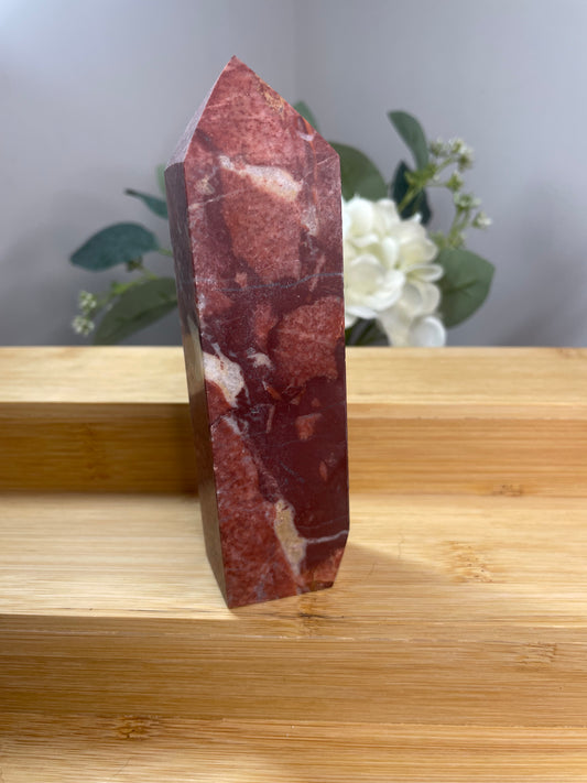 Waigu Jasper Obelisk