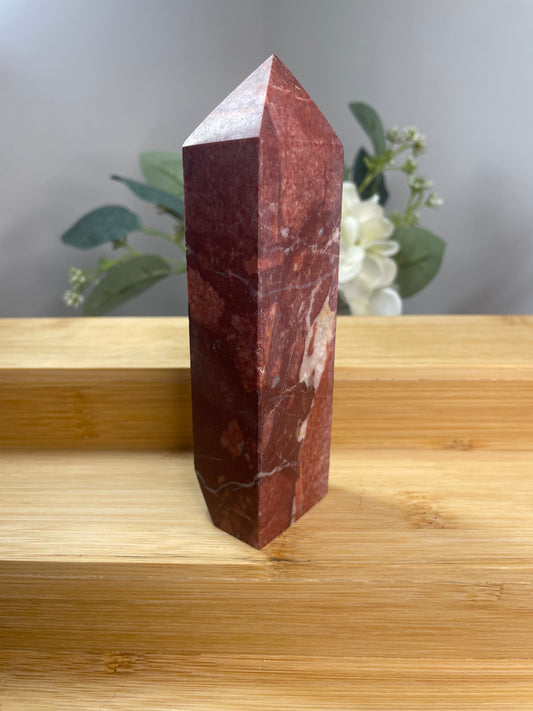 Waigu Jasper Obelisk