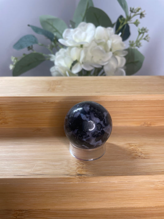 Mini Gabbro Sphere